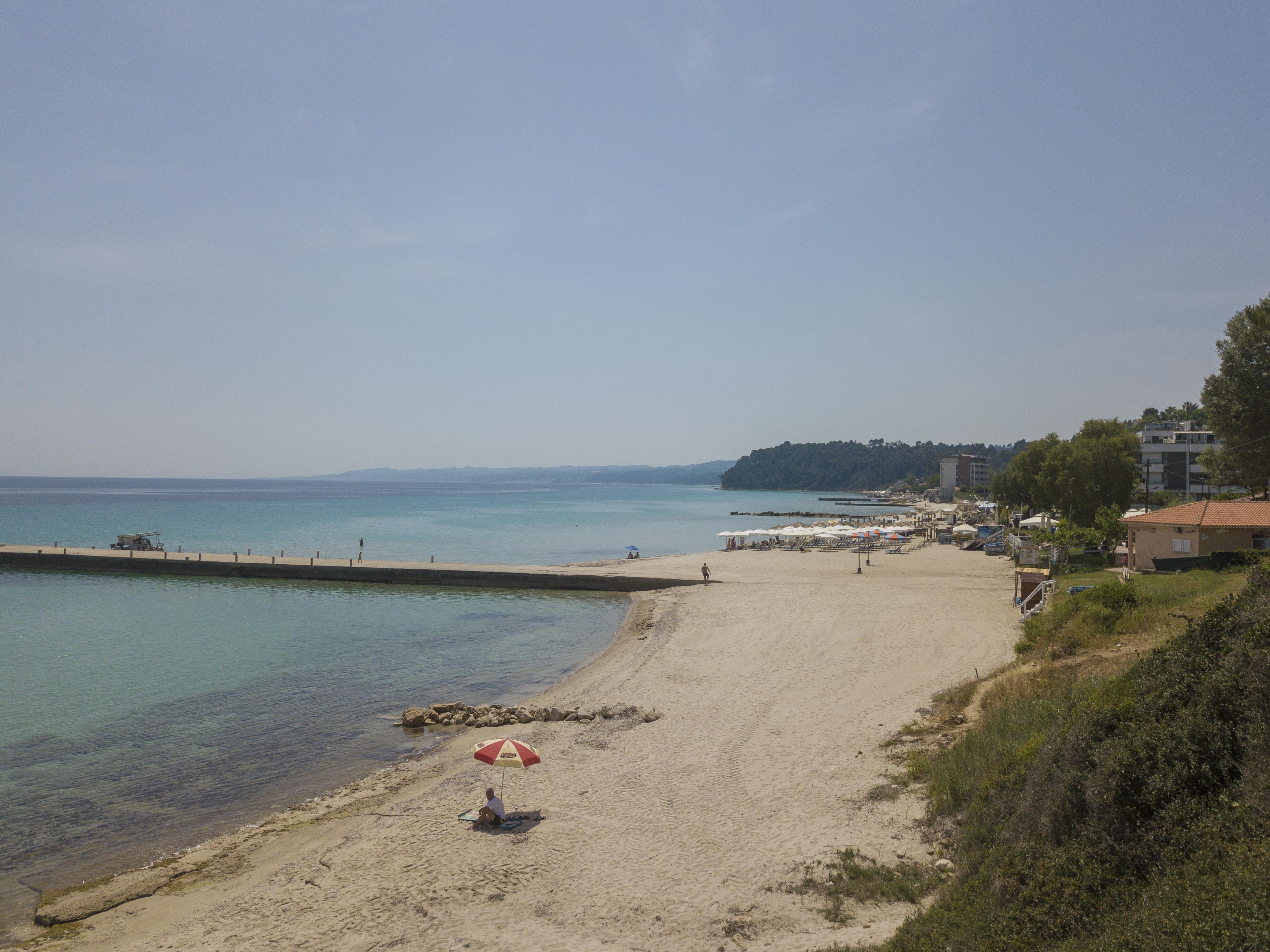 Country Inn Kallithea  エクステリア 写真