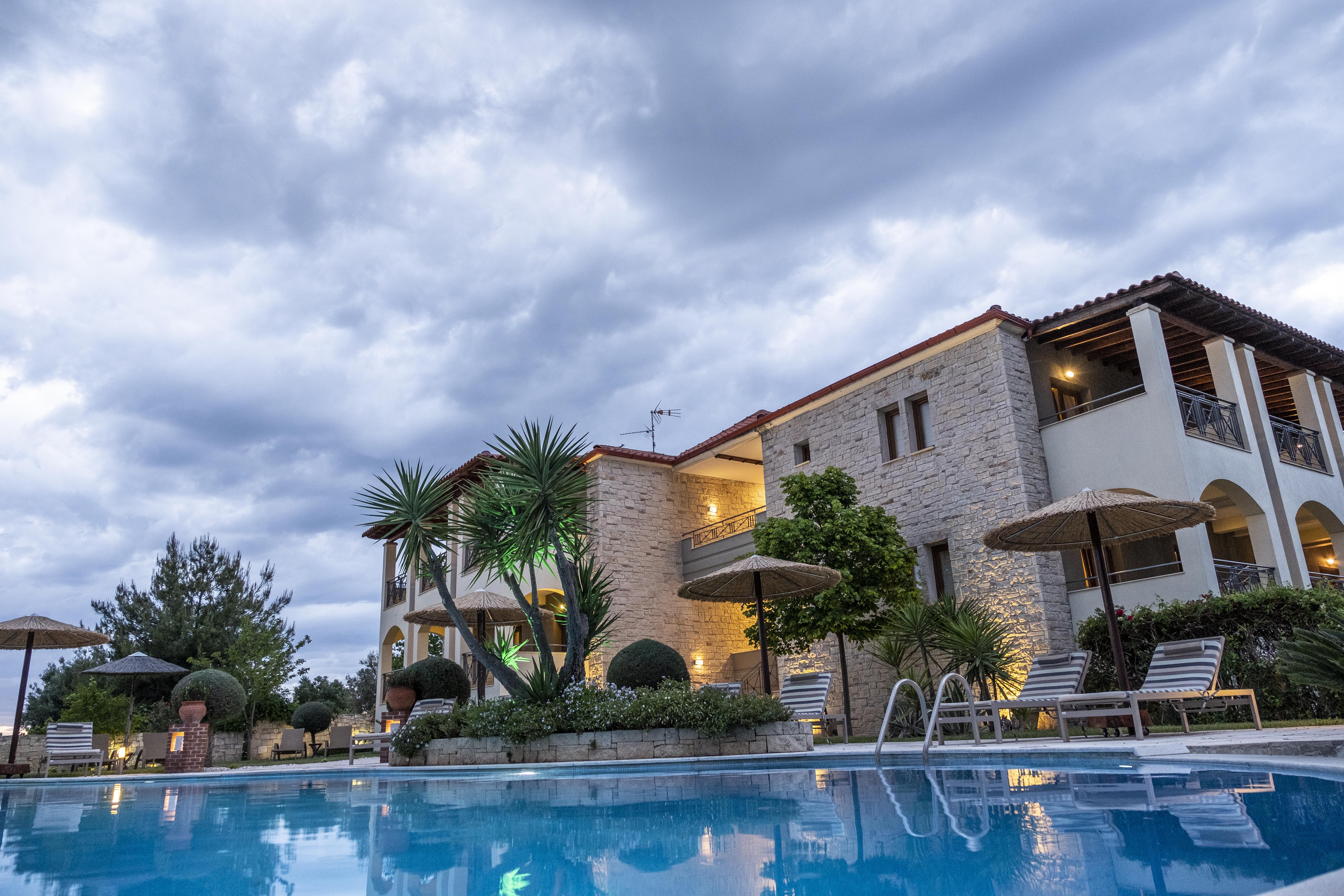 Country Inn Kallithea  エクステリア 写真