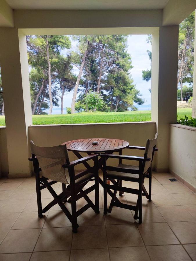 Country Inn Kallithea  エクステリア 写真