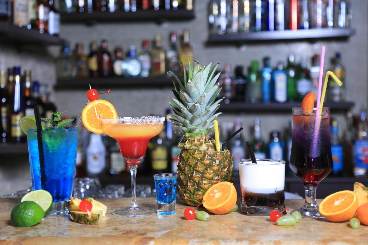 Country Inn Kallithea  エクステリア 写真