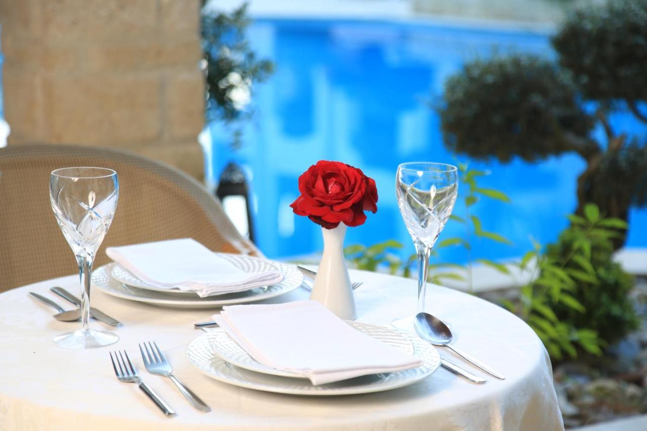 Country Inn Kallithea  エクステリア 写真