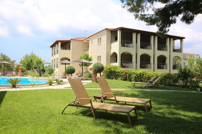 Country Inn Kallithea  エクステリア 写真